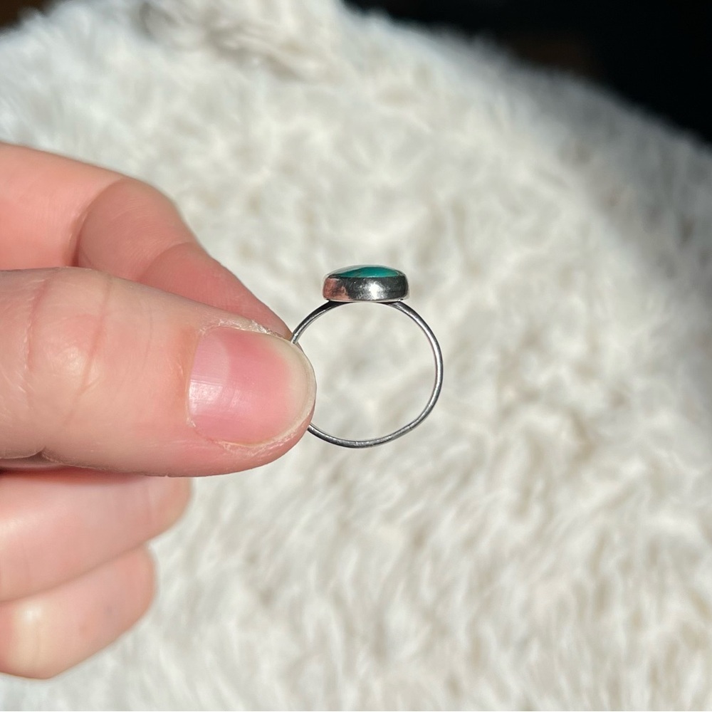 Silver & Turquoise Ring - Picture 6 of 9